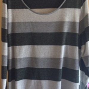 Liz Claiborne Long Sleeve Top